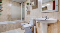 Bathroom of Flat for sale in Irun 