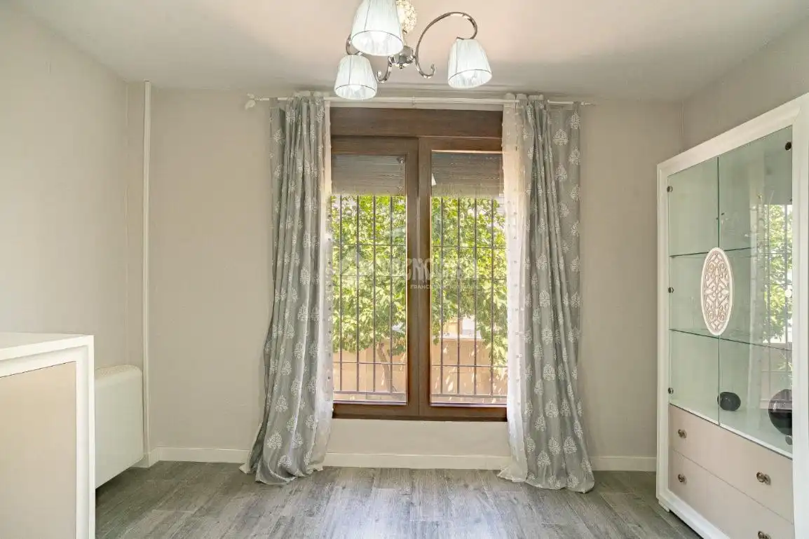 Bedroom of Detached homes for sale in Úbeda  with Air Conditioner, Heating and Terrace