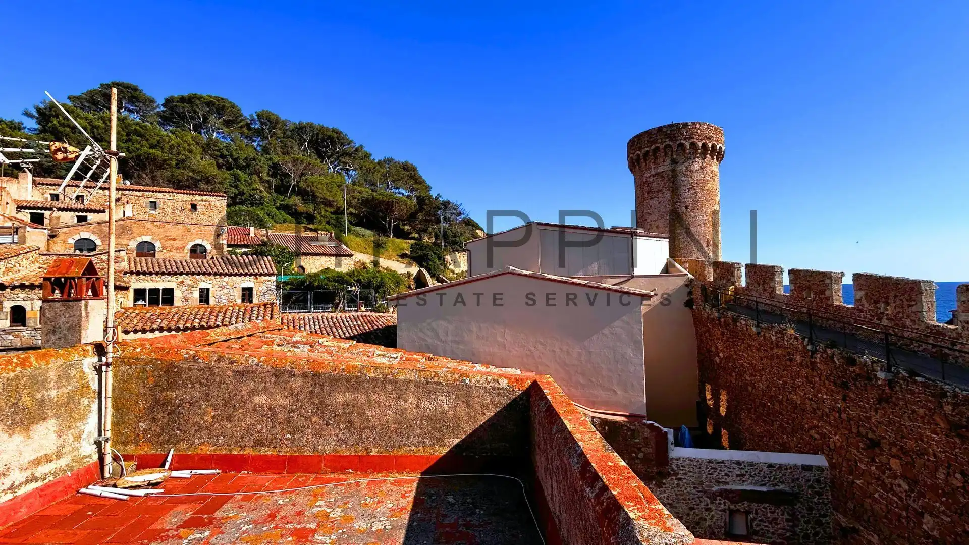 Außenansicht von Country house zum Verkauf in Tossa de Mar mit Heizung, Terrasse und Abstellraum