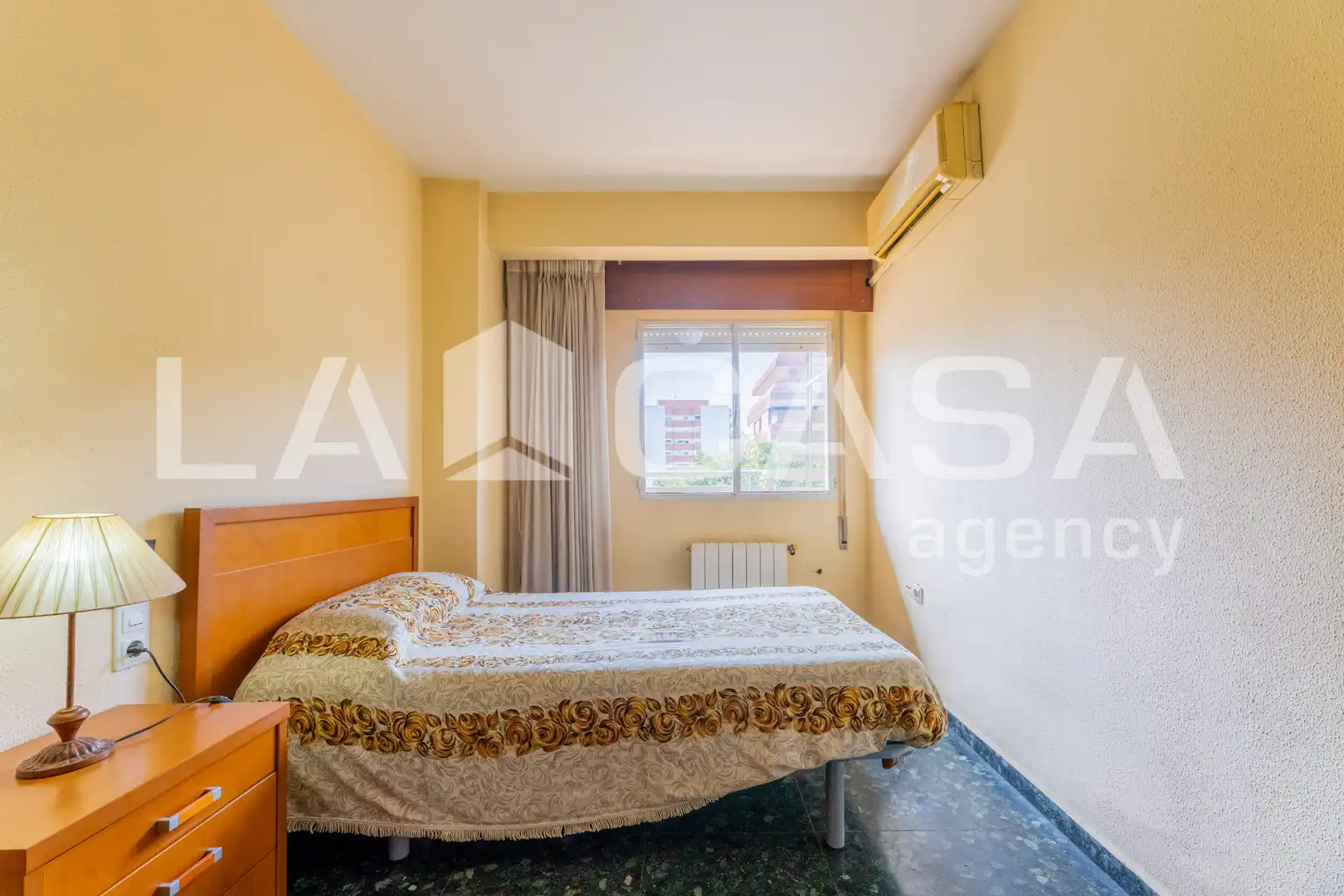 Piso con terraza en venta en Plaça de Fra Lluís Colomer, imagen 16