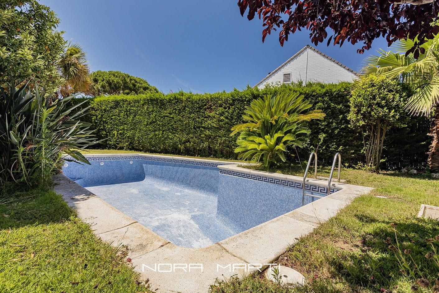 Swimming pool of Single-family semi-detached for sale in Sant Andreu de Llavaneres  with Heating, Private garden and Terrace