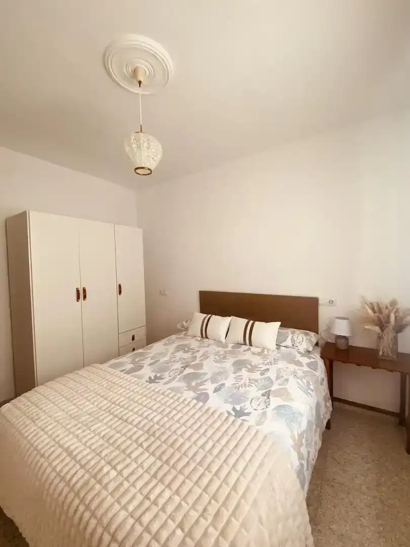 Bedroom of Flat for rent in Torres  with Furnished