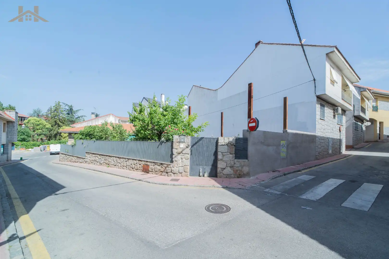 Exterior view of Ground floor for sale in Alpedrete  with Heating and Storage room