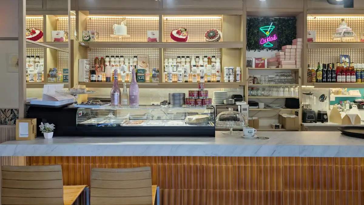 Local comercial en venta en Avenida Artista Remigio Soler López, imagen 25