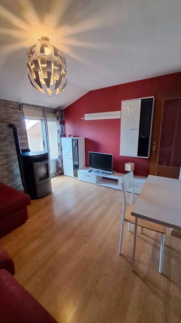 Living room of Attic for sale in Cuéllar  with Heating, Terrace and Furnished