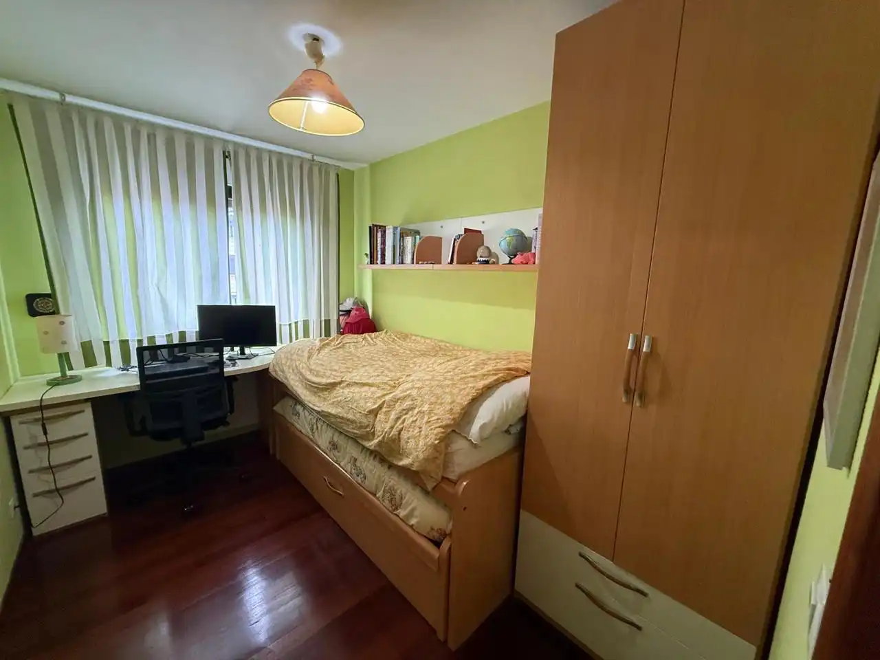Bedroom of Flat for sale in Castro-Urdiales  with Heating, Furnished and Community pool