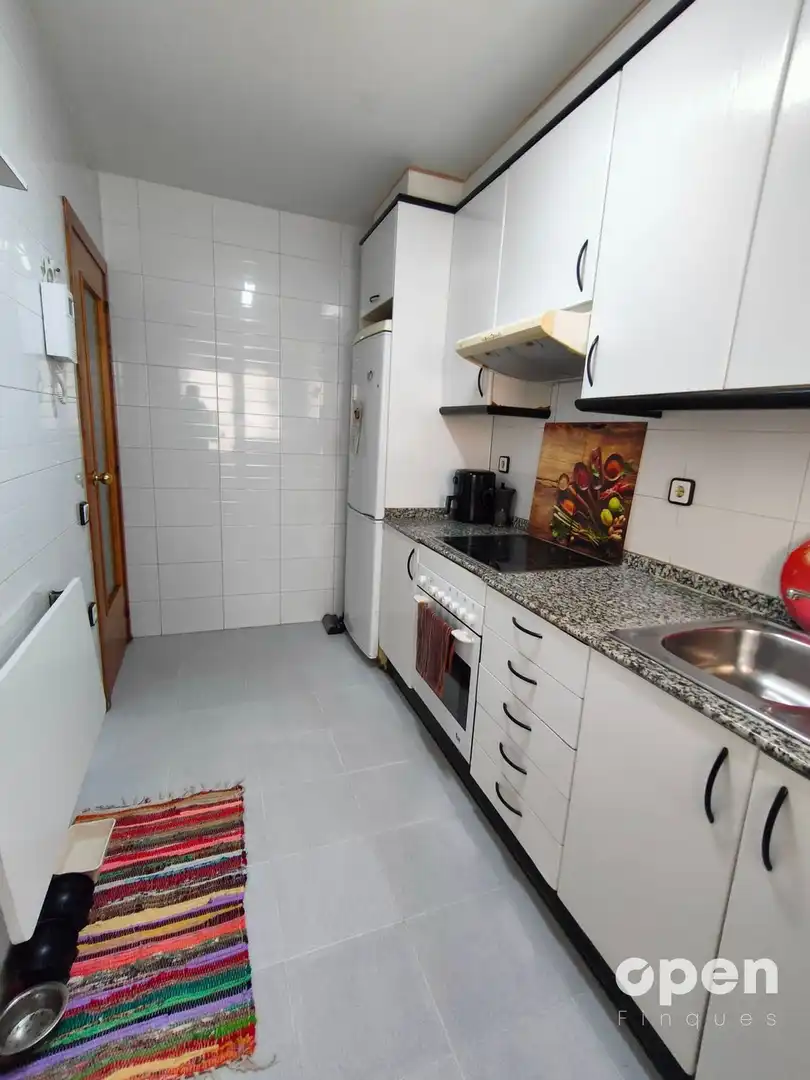 Cuina de Pis en venda en Terrassa amb Aire condicionat, Calefacció i Parquet