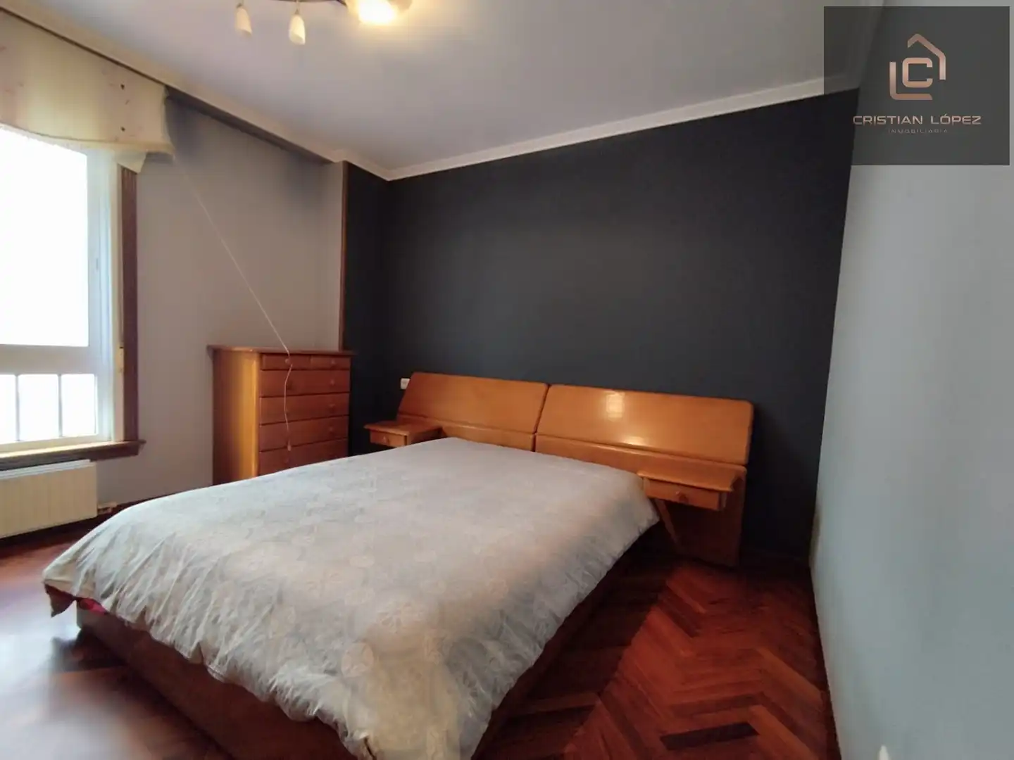Habitación de Piso en venta en A Coruña Capital  con Calefacción, Jardín privado y Parquet