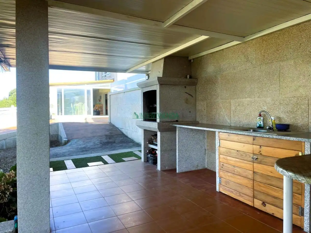 Terraza de Casa o chalet en venta en Oia con Calefacción, Jardín privado y Trastero