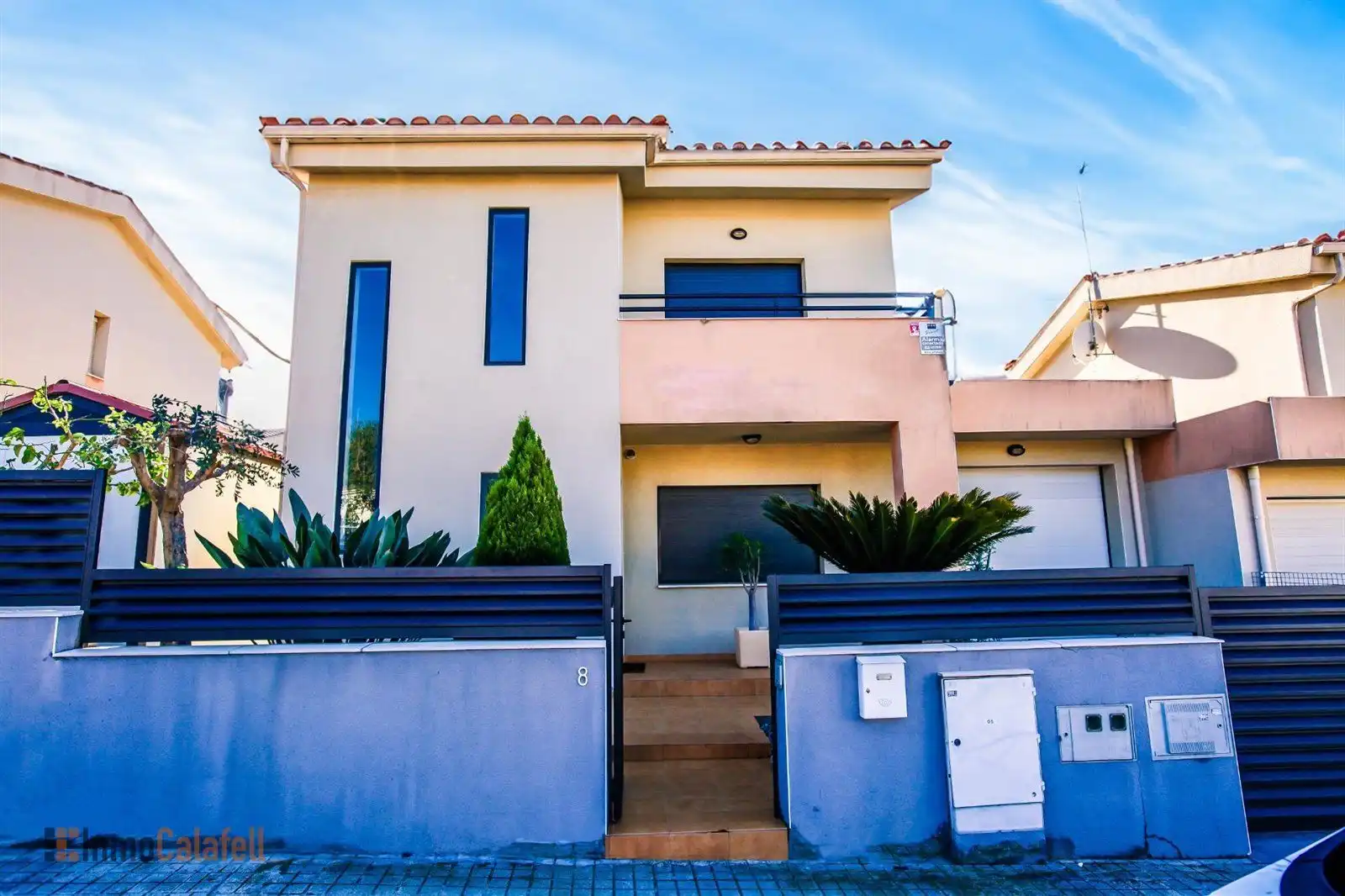 Außenansicht von Haus oder Chalet zur Miete in Calafell mit Klimaanlage, Heizung und Terrasse