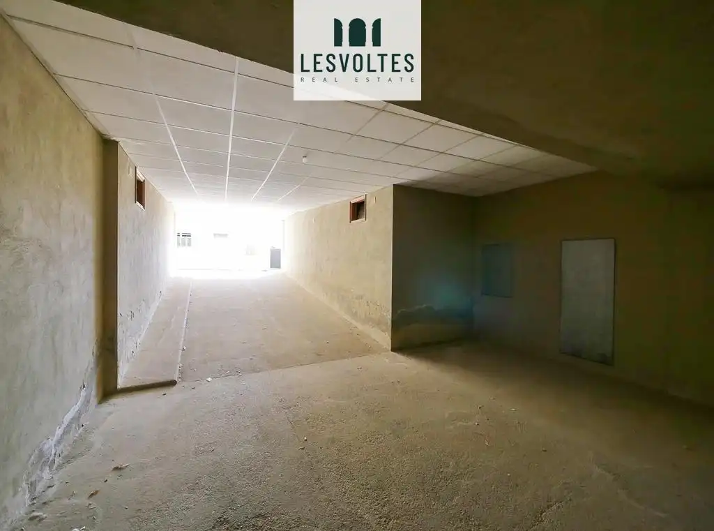 Flat for sale in Verges  with Air Conditioner, Heating and Terrace