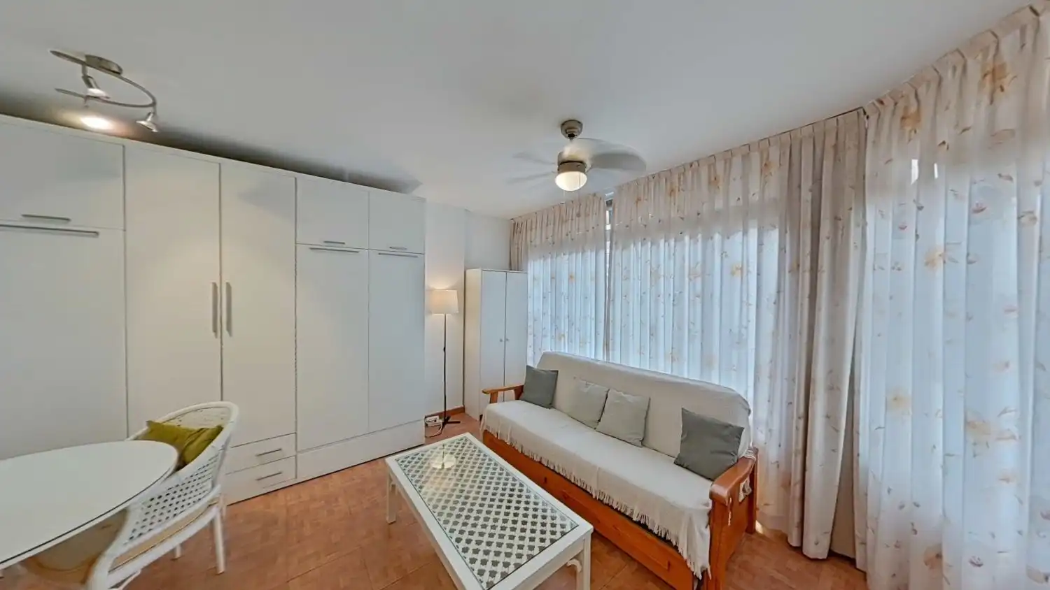 Apartament amb ascensor en venda a PLAYA LA FONTANILLA