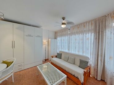 Appartement compact avec ascenseur à vendre à PLAYA LA FONTANILLA