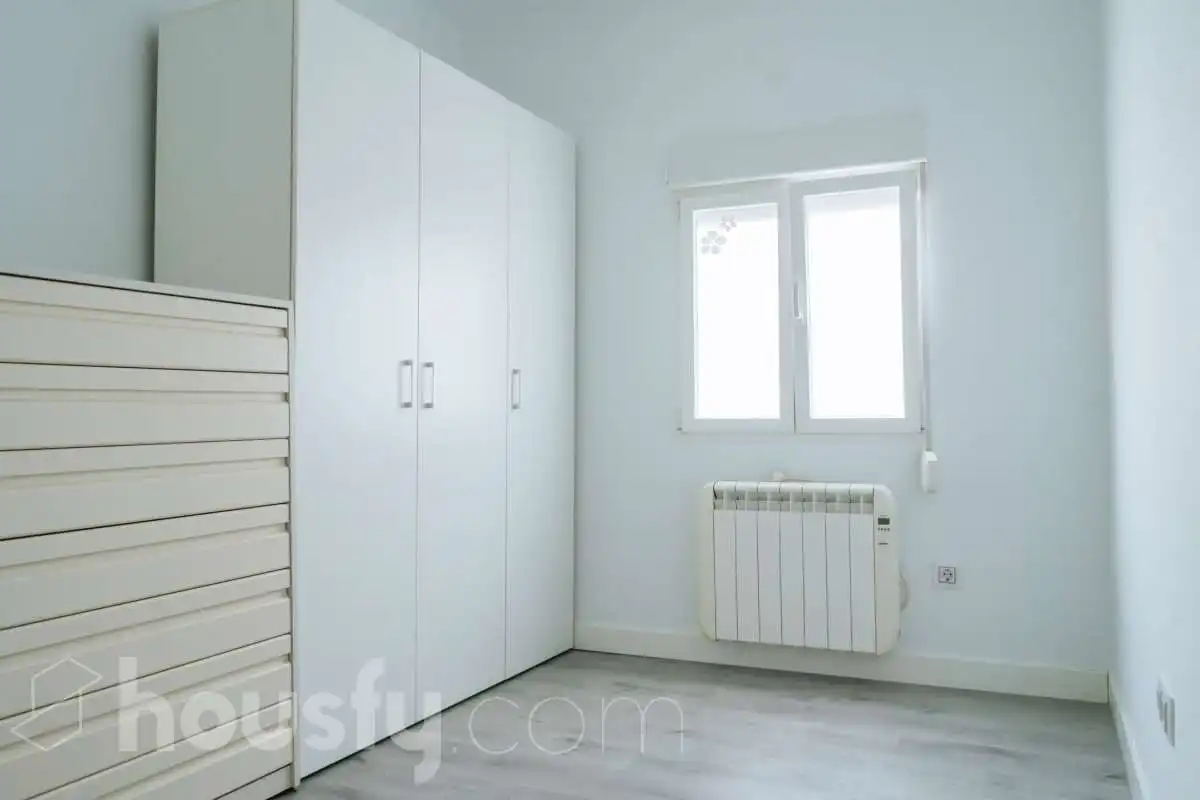 Wohnung zur Miete in Calle de Salas Barbadillo, Pueblo Nuevo