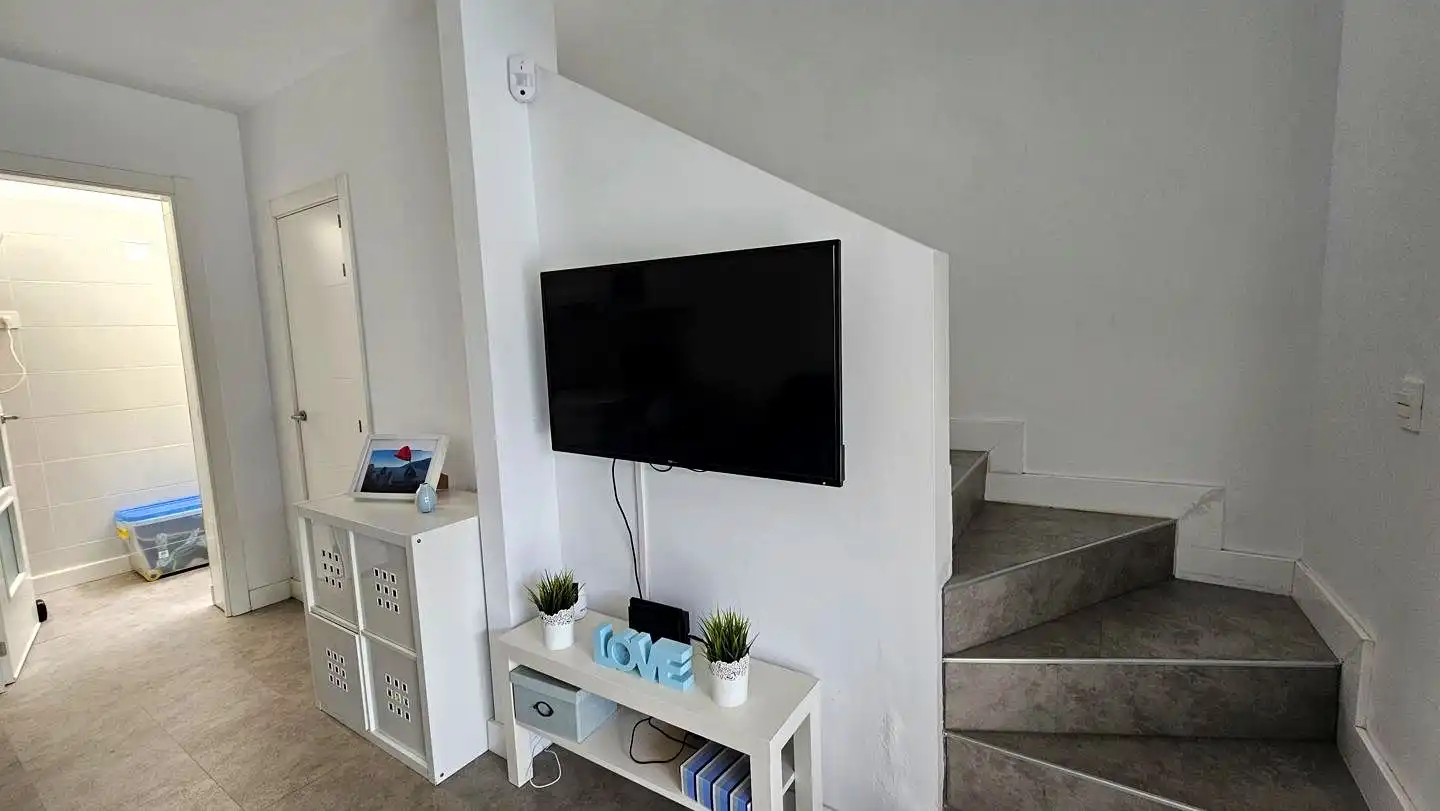 Dúplex de alquiler en San Bartolomé de Tirajana con Aire acondicionado, Jardín privado y Terraza