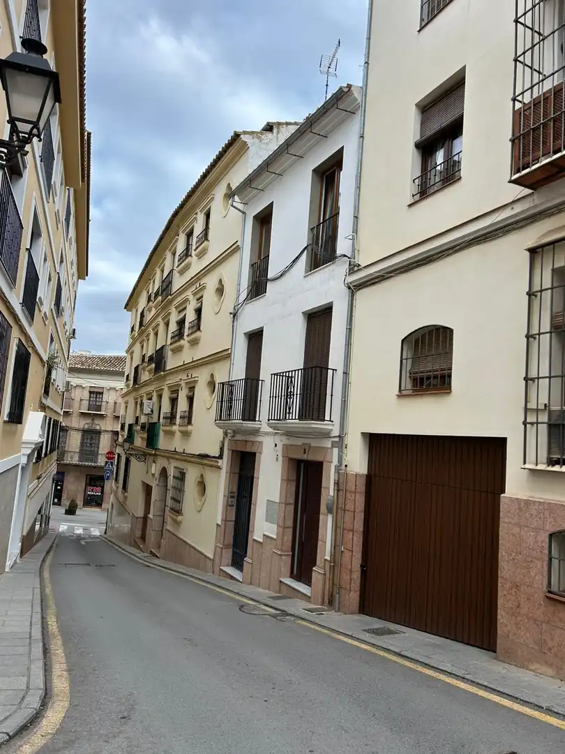 Vista exterior de Pis en venda en Antequera amb Aire condicionat i Balcó