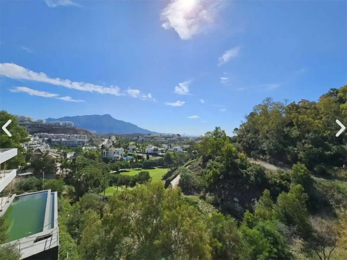 Vista exterior de Piso en venta en Nueva Andalucía