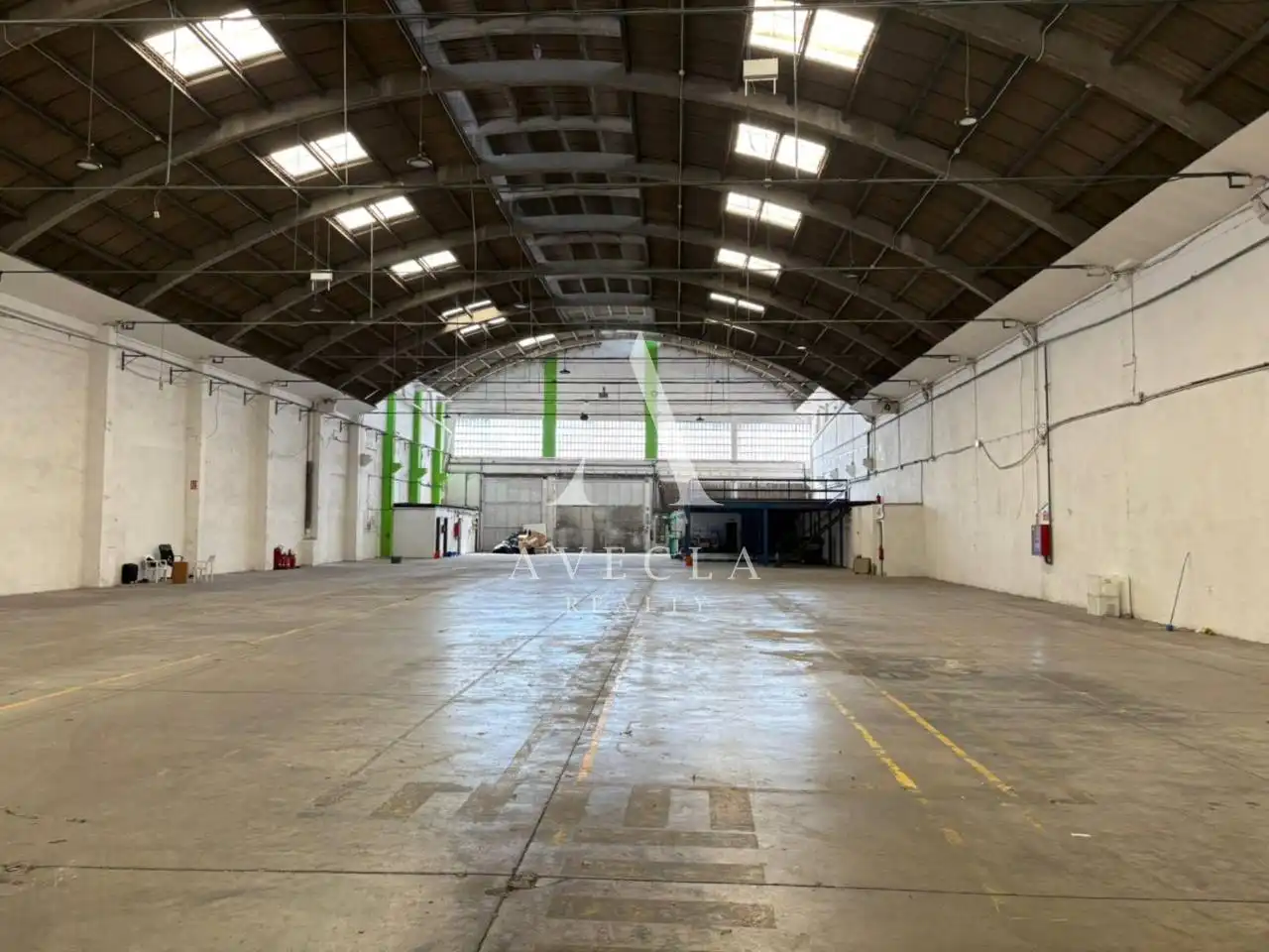 Industrial building to rent in Calle Marina 30, imagen 12