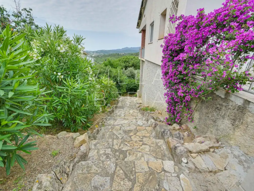 Casa amb jardí en venda a Passeig Amatista 11, imagen 33