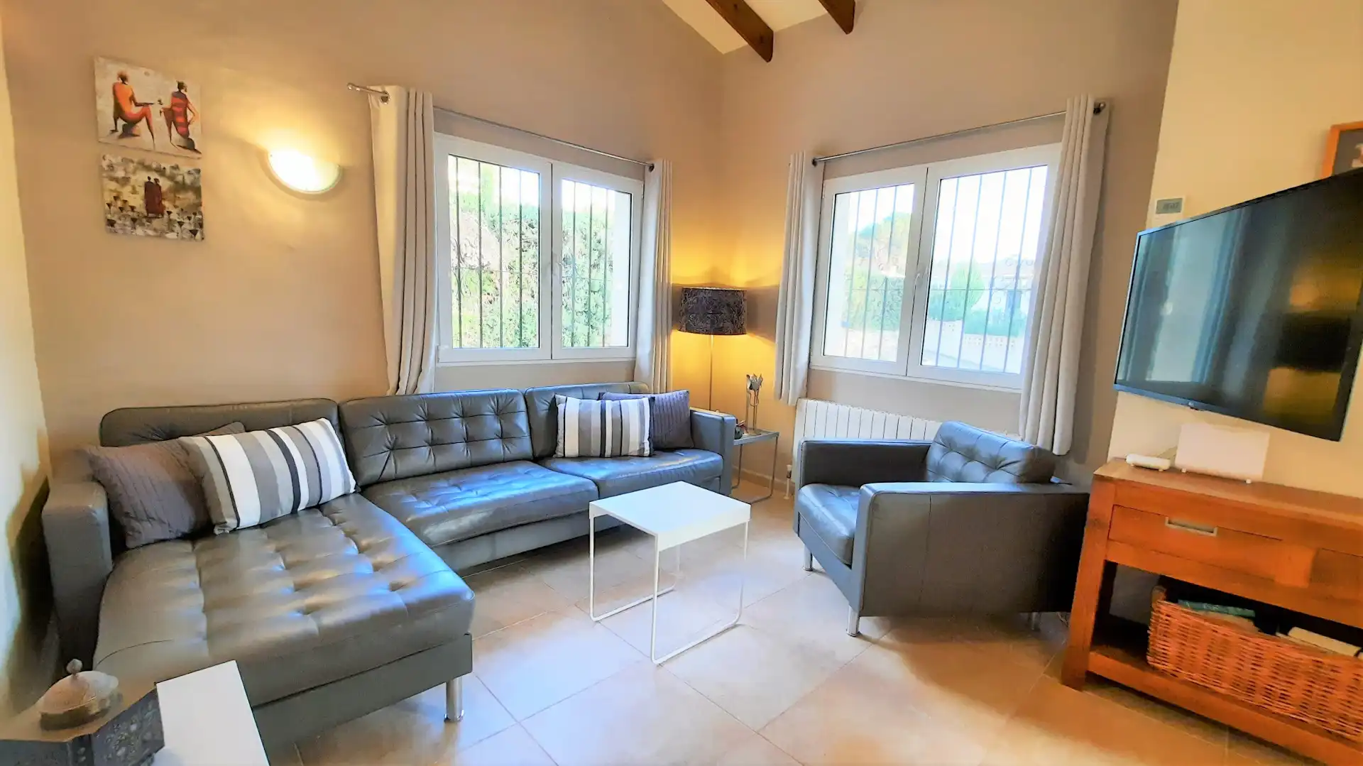 Sala d'estar de Casa o xalet en venda en Benissa amb Aire condicionat, Calefacció i Jardí privat