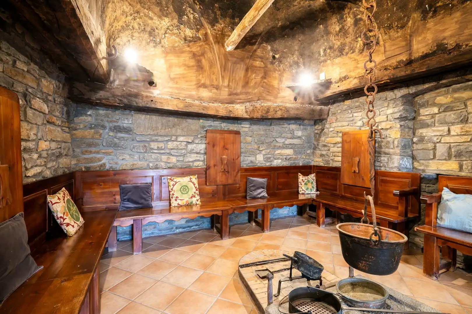 Casa o xalet en venda en Boltaña amb Calefacció, Terrassa i Moblat