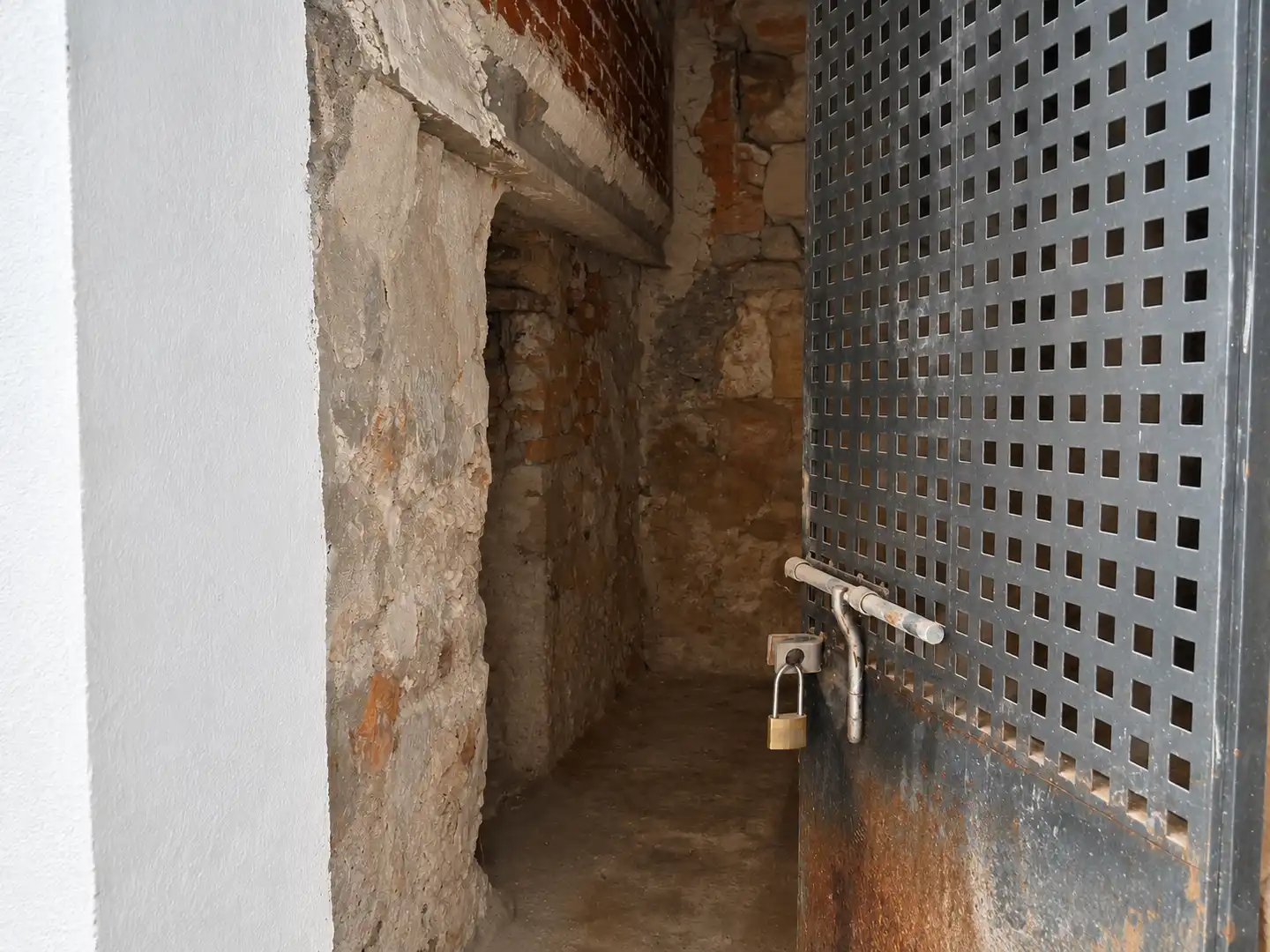 Casa a schiera con giardino in vendita a Belmonte de Tajo, imagen 6