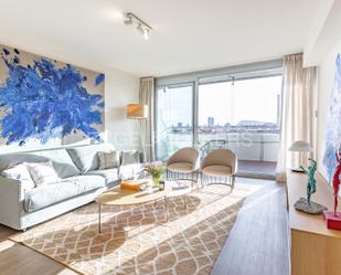 Sala d'estar de Apartament en venda en  Barcelona Capital amb Aire condicionat, Calefacció i Parquet