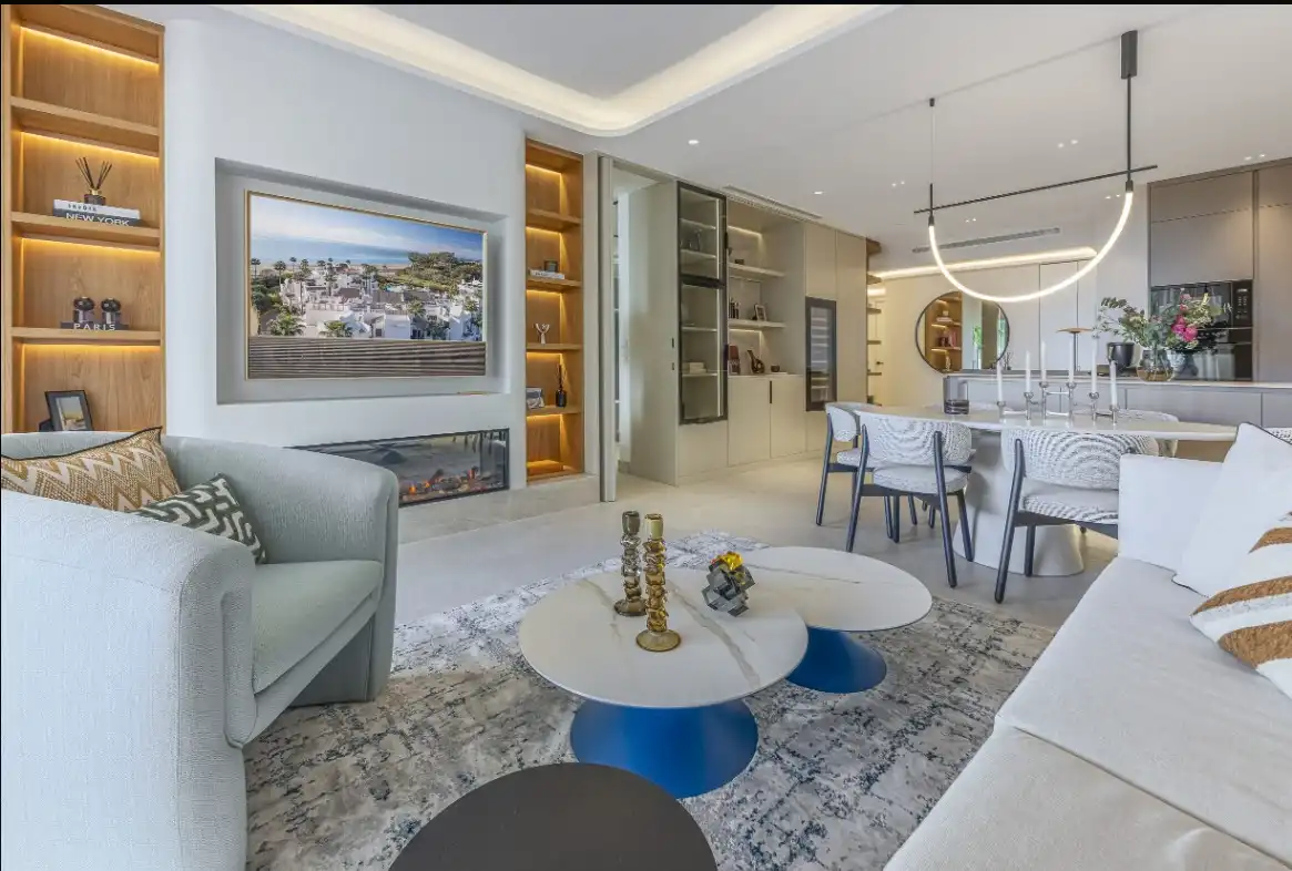 Living room of Flat for sale in Estepona  with Air Conditioner, Heating and Private garden