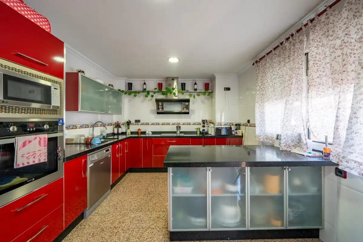Cuina de Edifici en venda en Murcia