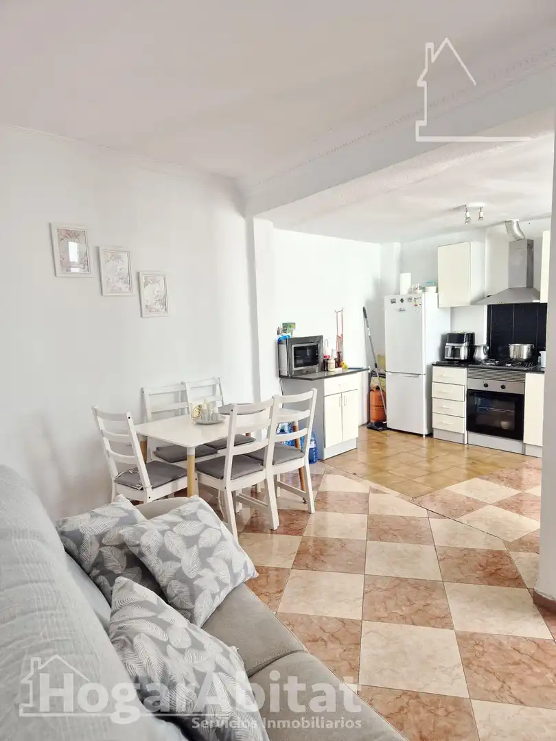 Küche von Wohnung zum Verkauf in Torrent mit Klimaanlage und Heizung
