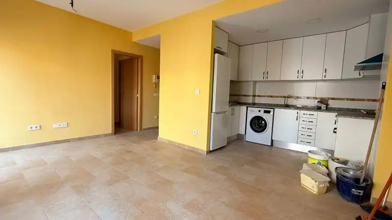 Cocina de Estudio de alquiler en Vila-real con Trastero, Horno y Lavadora