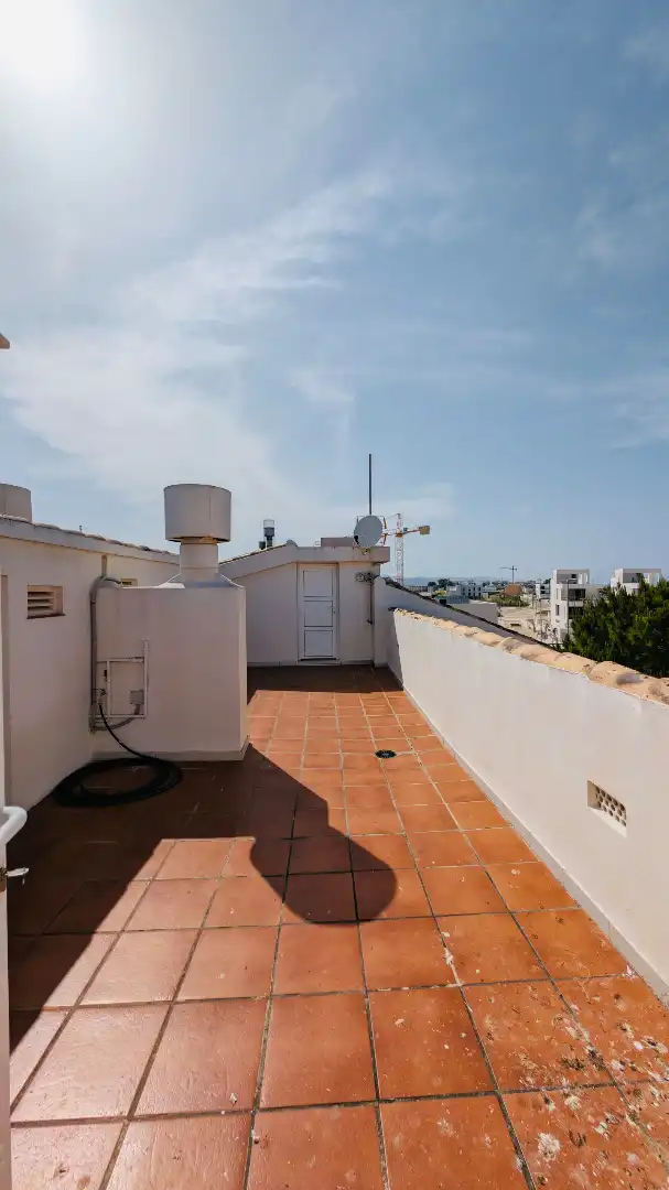 Terrassa de Casa o xalet en venda en Oliva amb Aire condicionat, Calefacció i Jardí privat