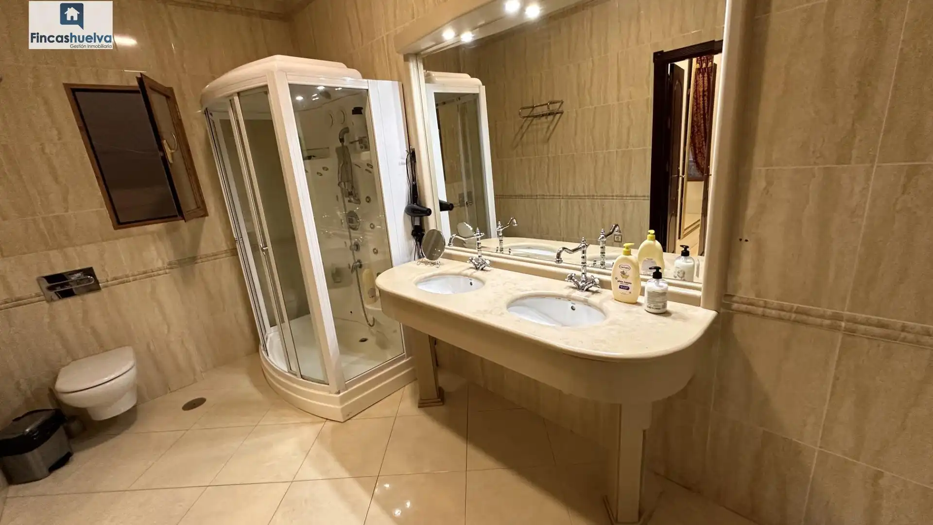 Bathroom of Houses for sale in Moguer  with Private garden, Terrace and Storage room