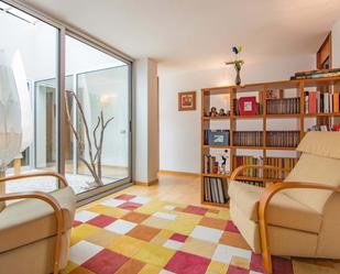 Living room of House or chalet for sale in Figueres  with Air Conditioner, Heating and Terrace