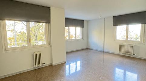 Foto 2 de Pis de lloguer a Lluis Pericot, Montilivi, Girona