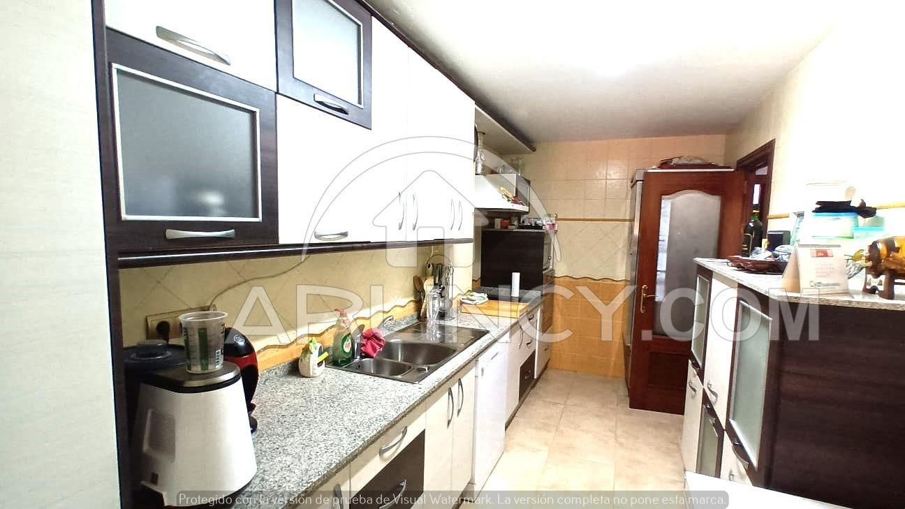 Kitchen of Flat for sale in Alcalá de Guadaira  with Air Conditioner
