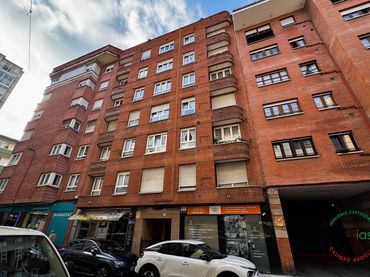 Flat with garden for sale in Gijón - Calle Infiesto 3