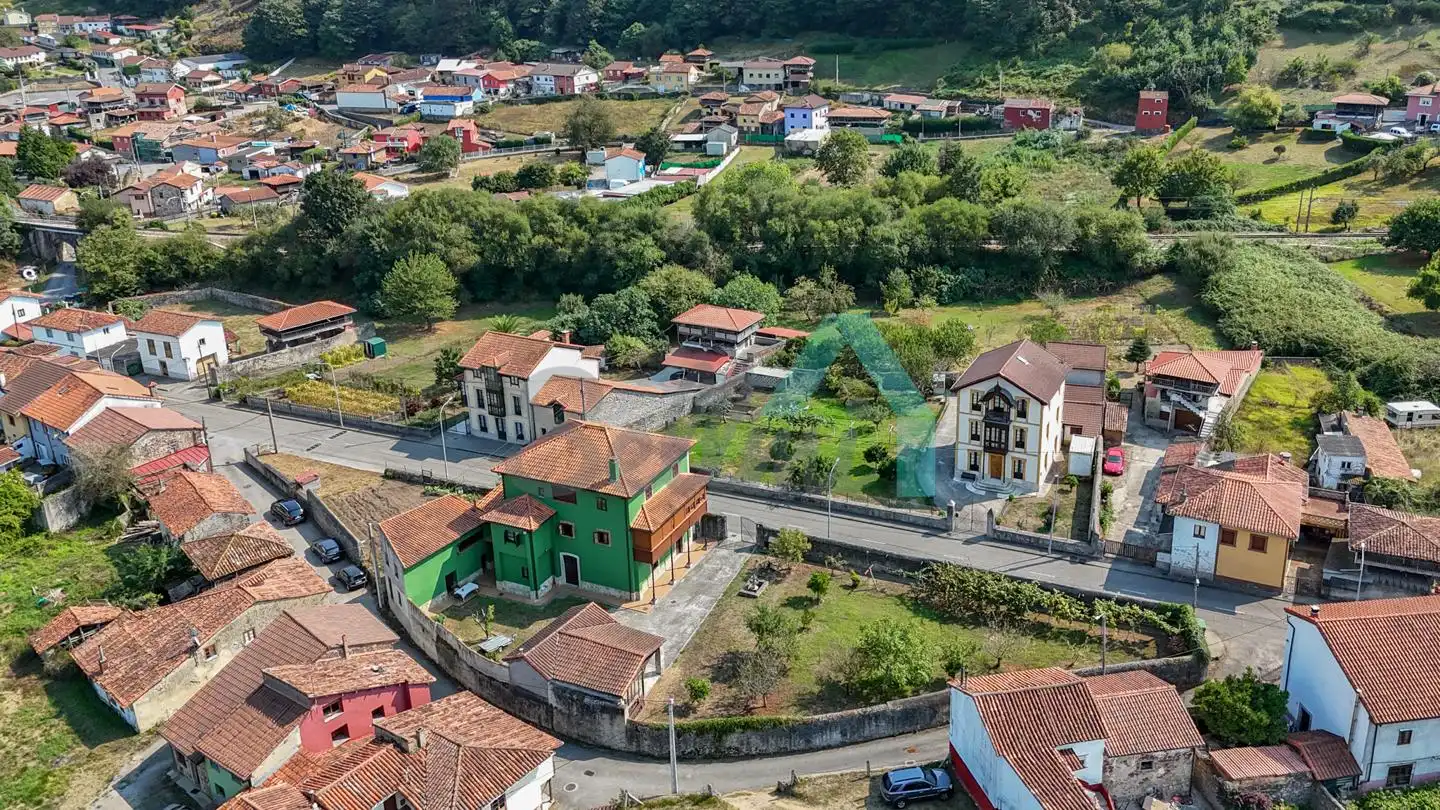 Exterior view of Houses for sale in Pravia  with Heating, Private garden and Parquet flooring