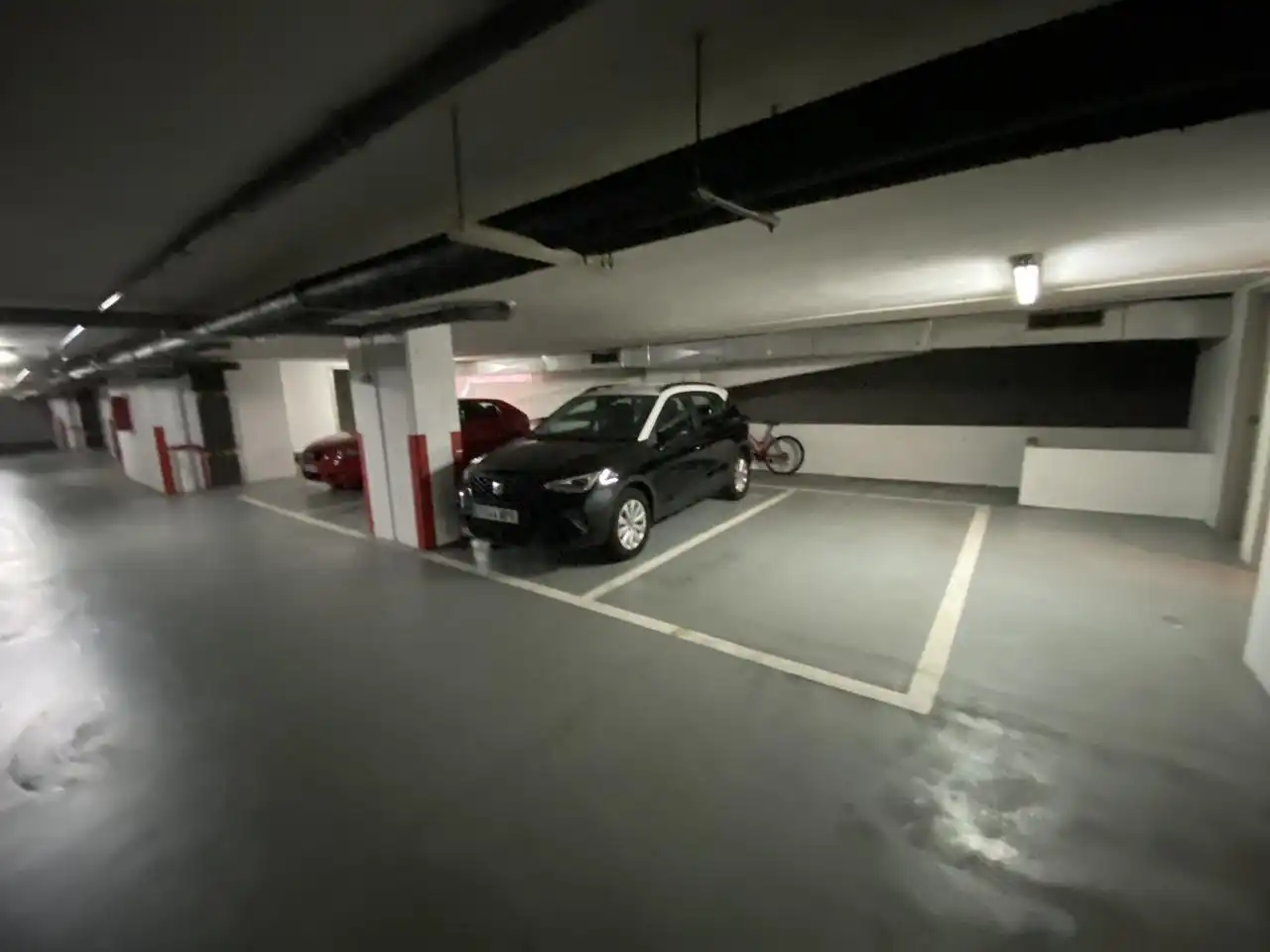 Parking de Piso en venta en A Coruña Capital  con Calefacción y Trastero