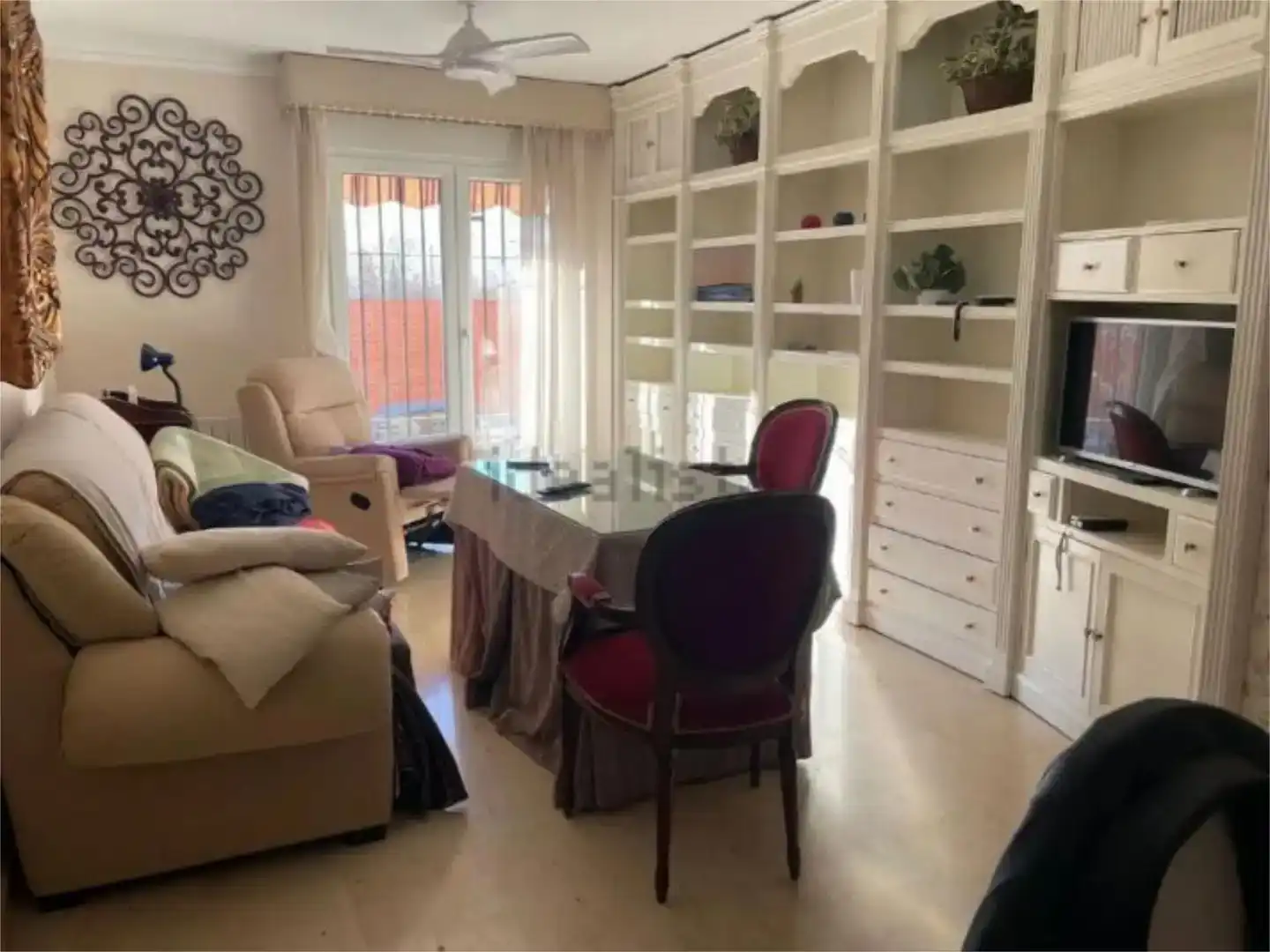 Habitación de Dúplex de alquiler en Granada con Piscina y Amueblado