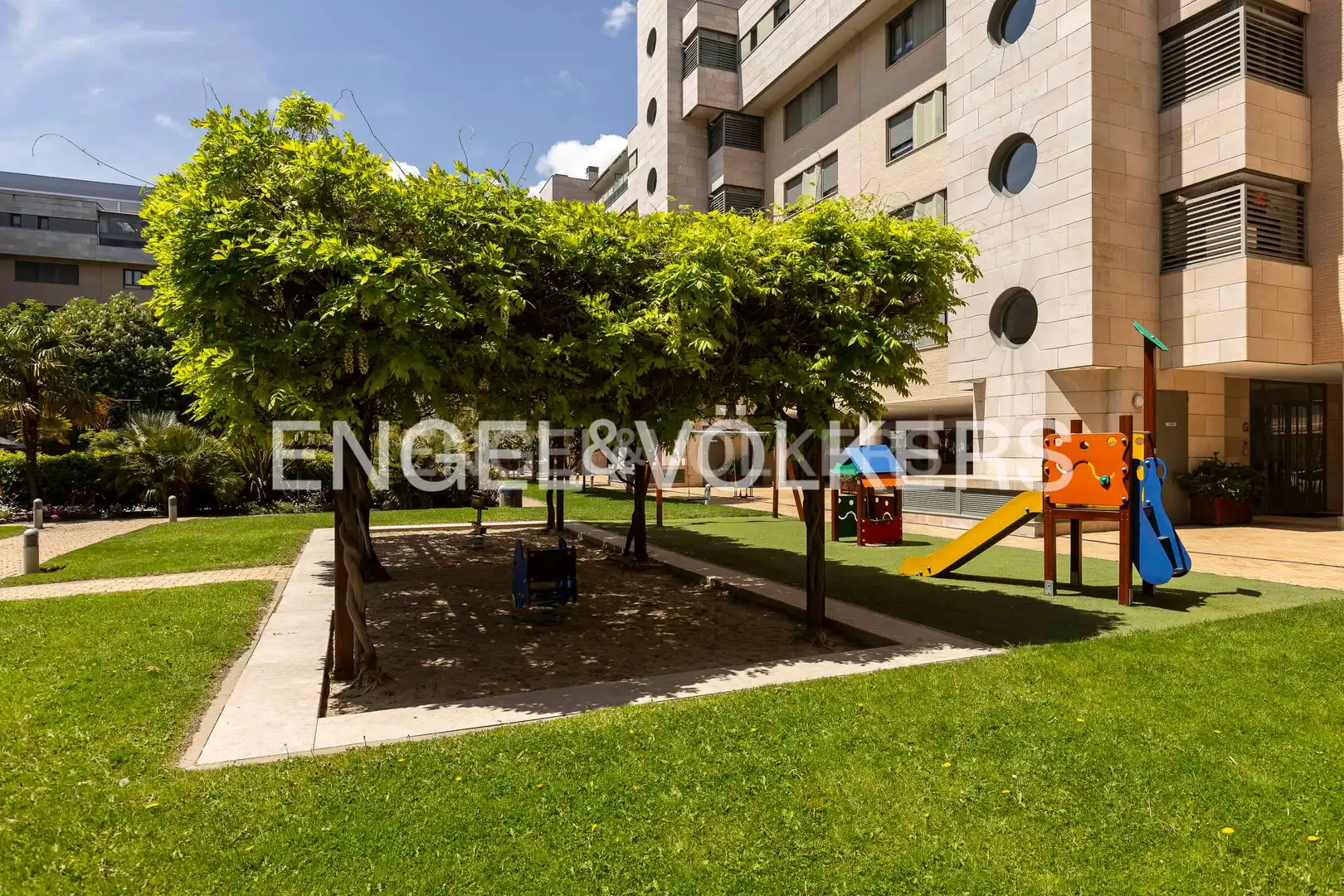 Terrace of Apartments for sale in Madrid  with Air Conditioner, Heating and Parquet flooring