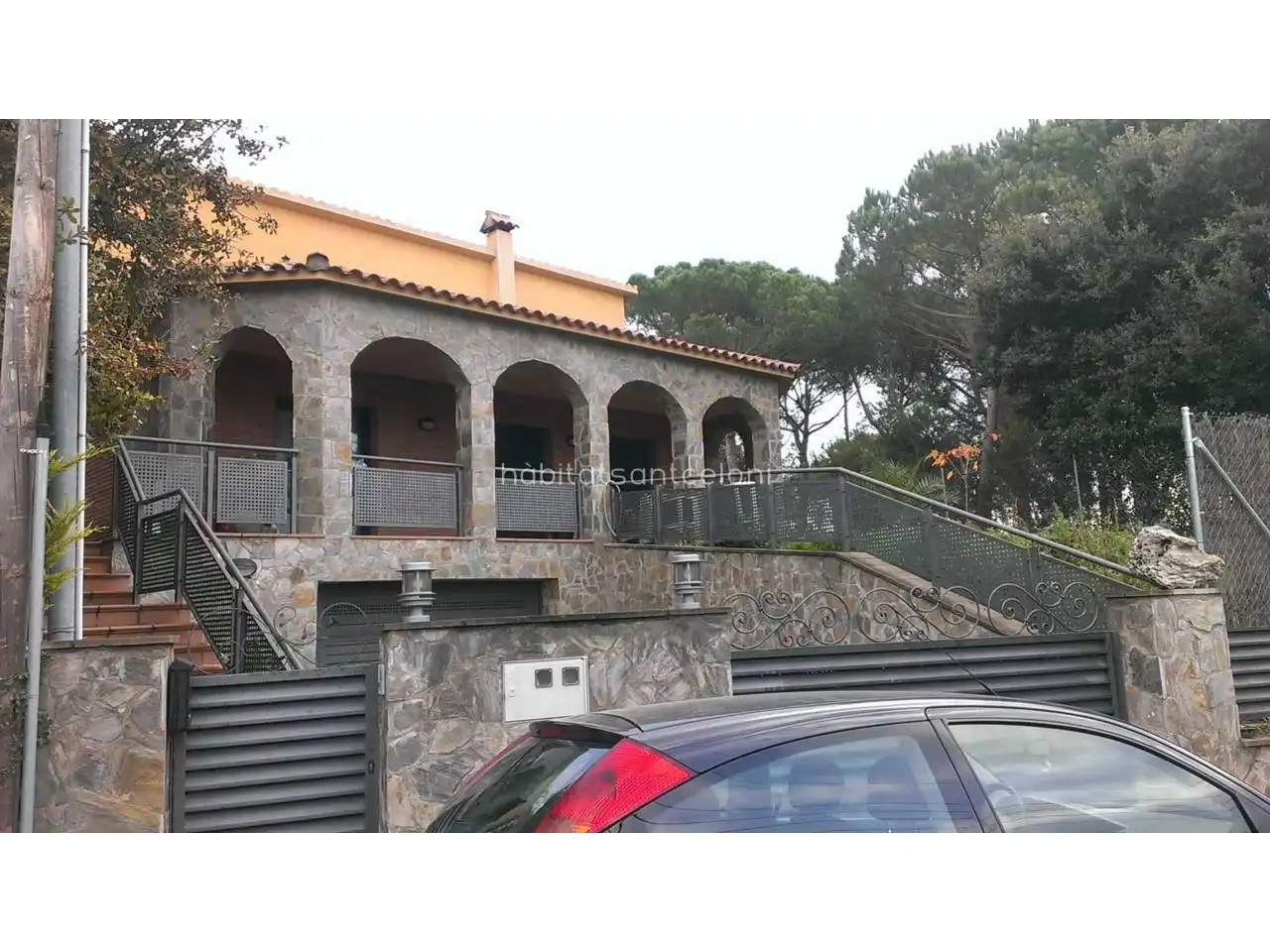 Casa con giardino in vendita a Calle Pompeu Fabra
