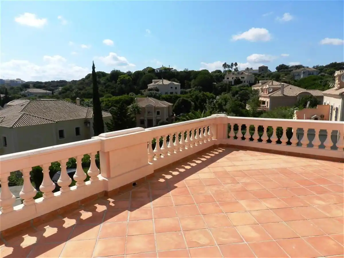 Doppelhaushälfte mit Pool zum Verkauf in Sotogrande Costa, imagen 9