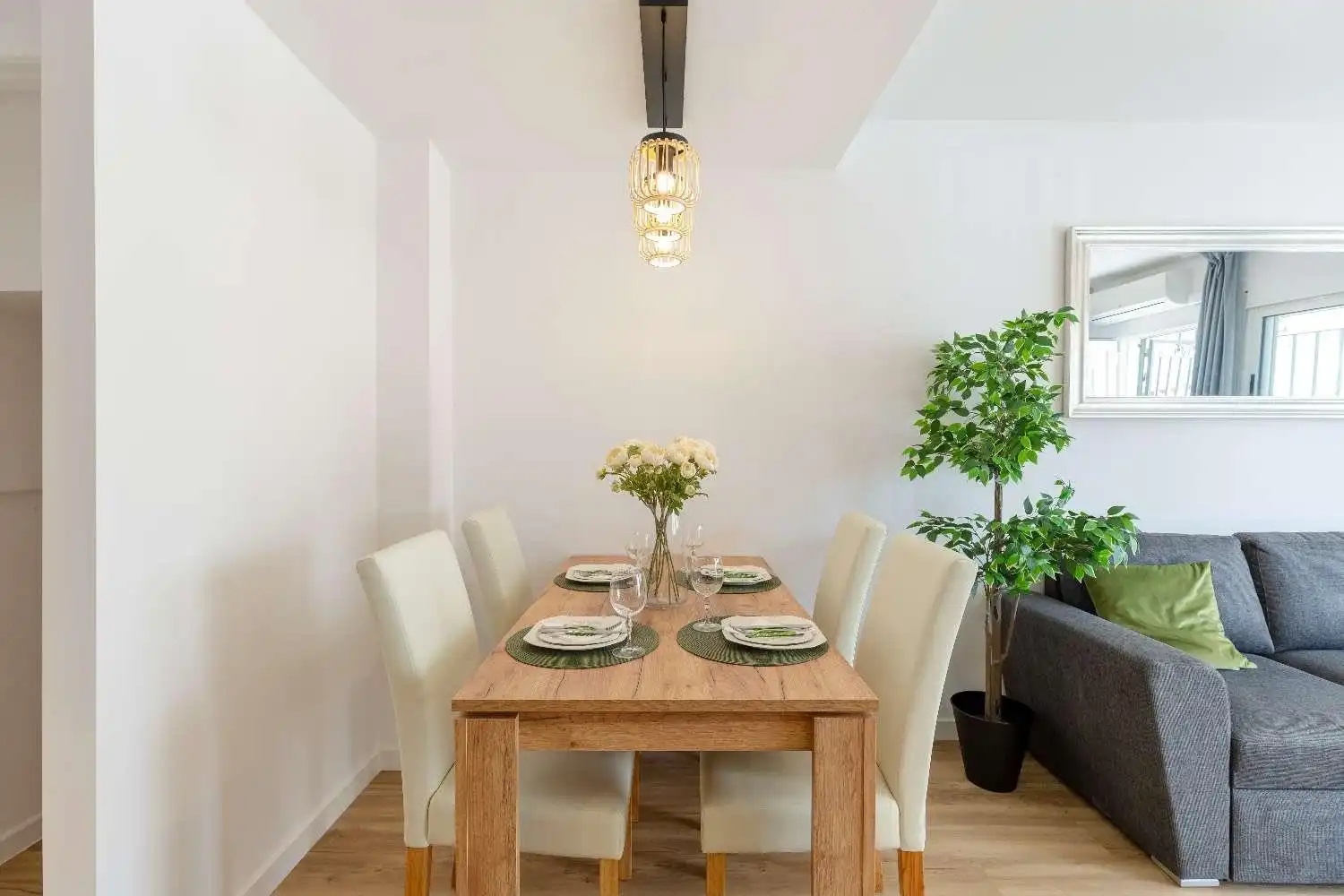 Comedor de Casa adosada en venta en Orihuela con Aire acondicionado, Calefacción y Jardín privado