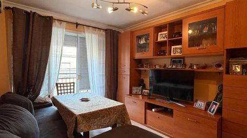 Foto 3 de Piso en venta en Calle Marzo, El Torrejón - El Cerezo, Sevilla Capital
