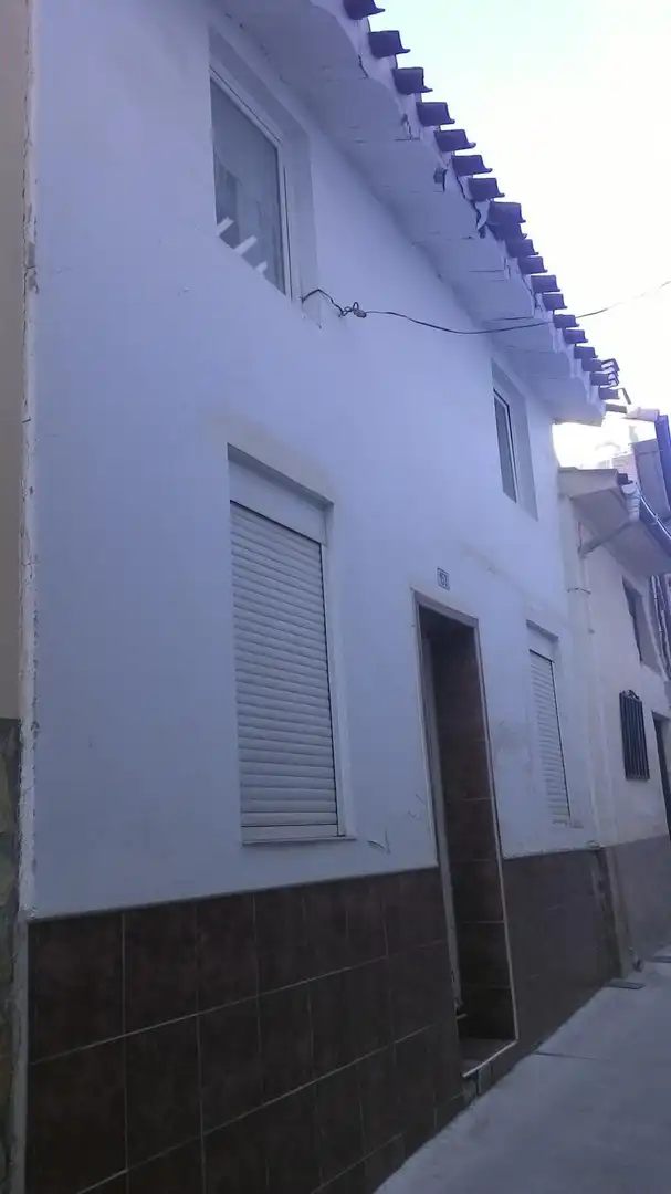 Vista exterior de Piso en venta en Nalda