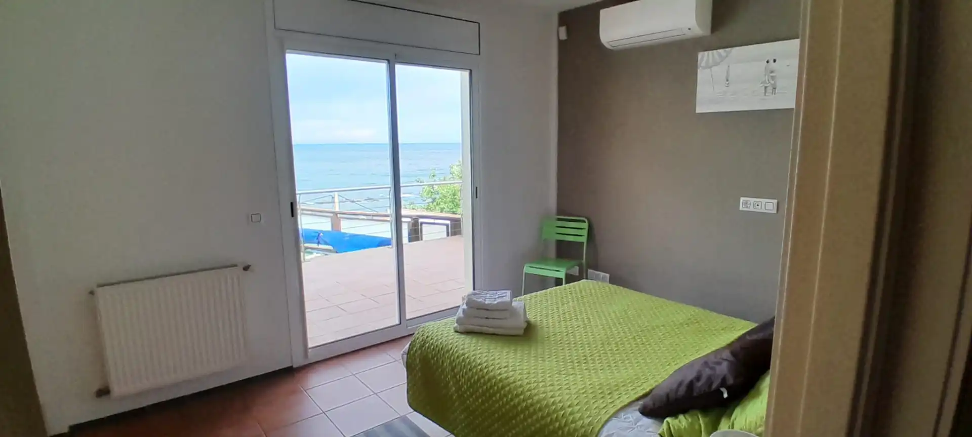 Bedroom of Houses for sale in Llançà  with Air Conditioner, Heating and Private garden