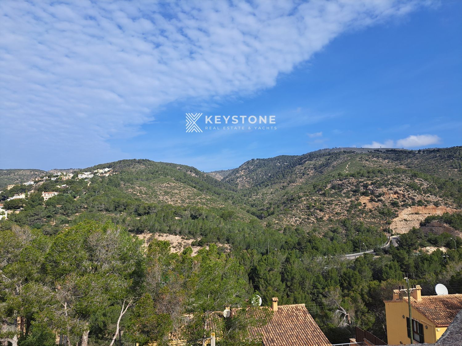 Exterior view of Duplex to rent in Calvià  with Air Conditioner, Heating and Terrace