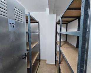 Box room to rent in Barakaldo 