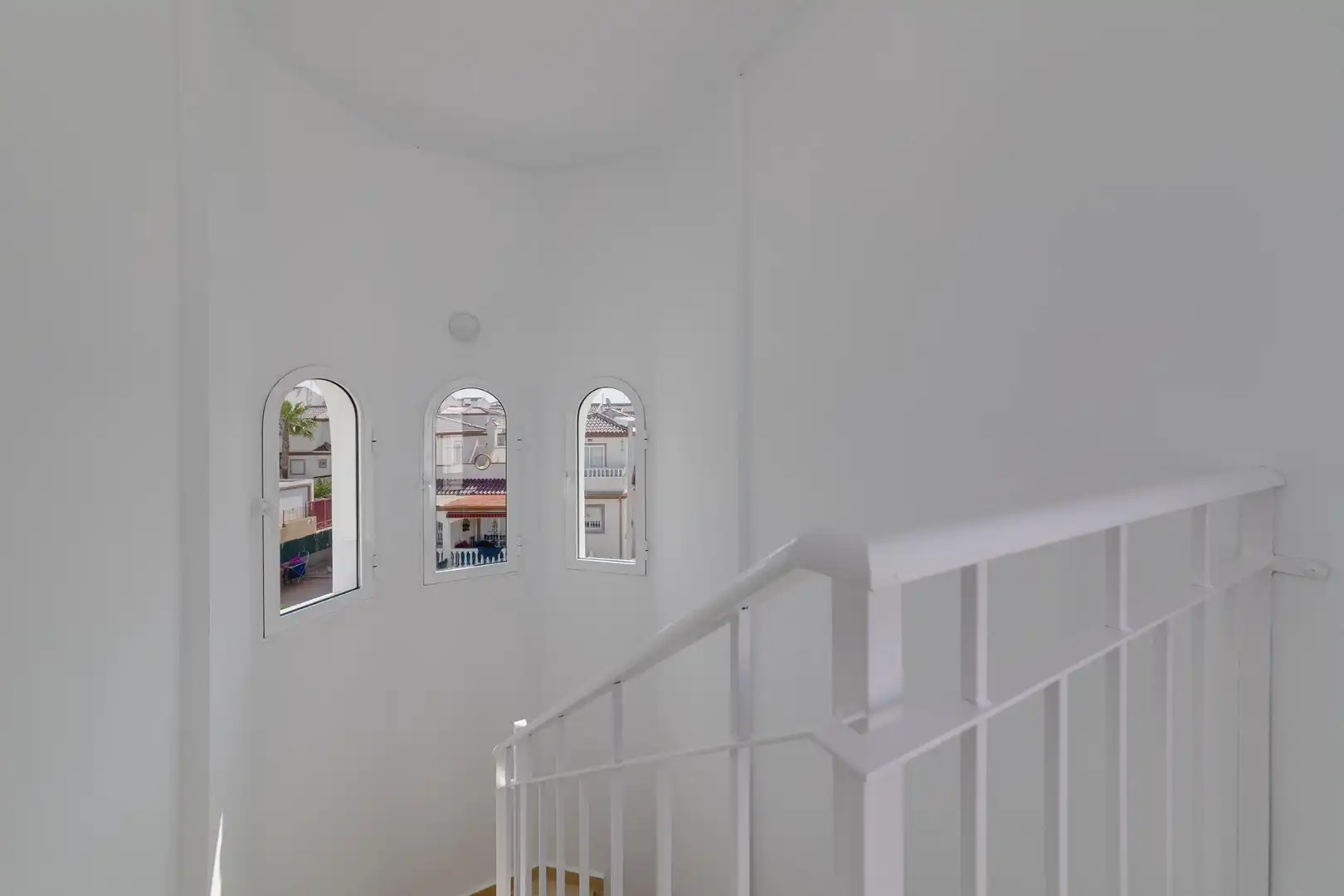 Casa adosada en venta en San Fulgencio con Jardín privado, Terraza y Piscina comunitaria